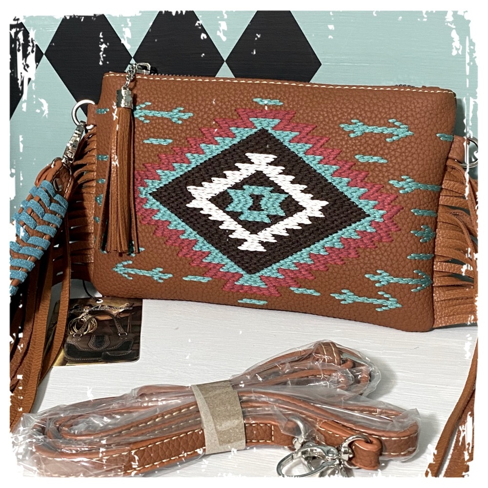 Montana West Crossbody/Clutch Purse Southwestern Style Design Aztec - Picture 3 of 9